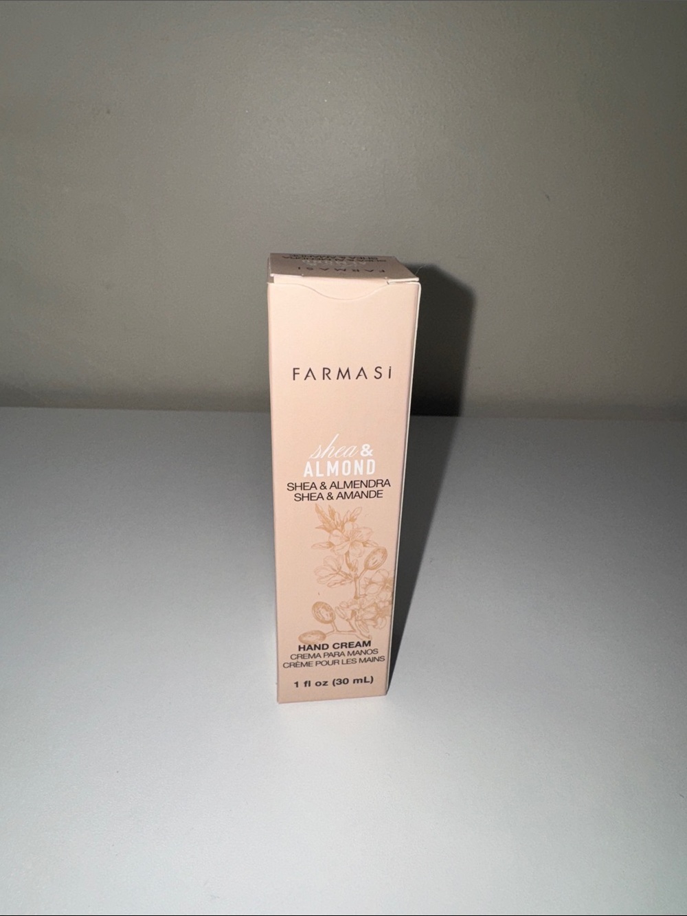Farmasi Shea & Almond Hand Cream - Pale Peach
